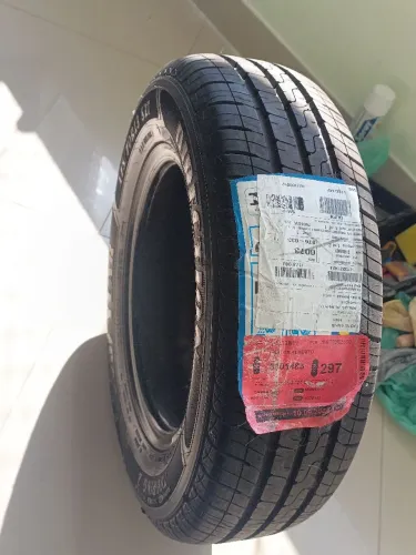 Pneu Goodyear Direction novo aro13 175/70 82T