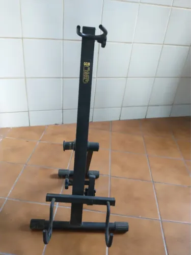 Suporte De Chão Para Violão, Guitarra Ou Baixo - Saty 4000