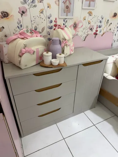 Cômoda com porta off white