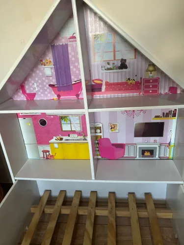 Cama com casinha 