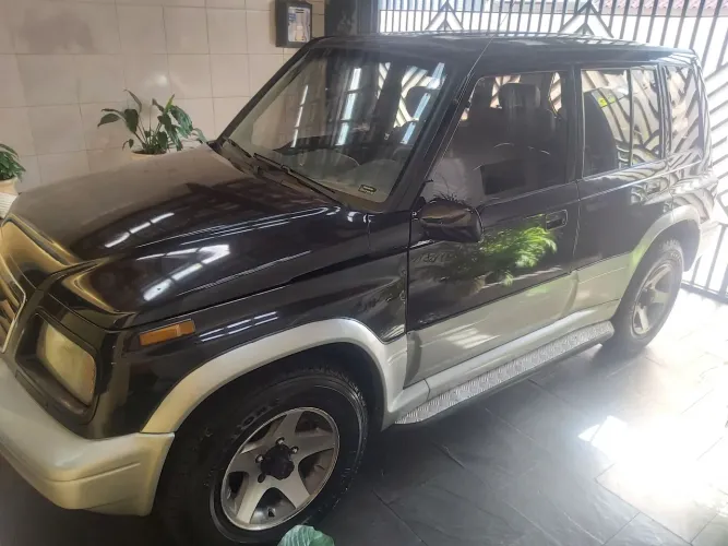 Suzuki Vitara JLX 2.0 V6 4X4 1997