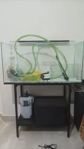 Aquário 200L + Móvel