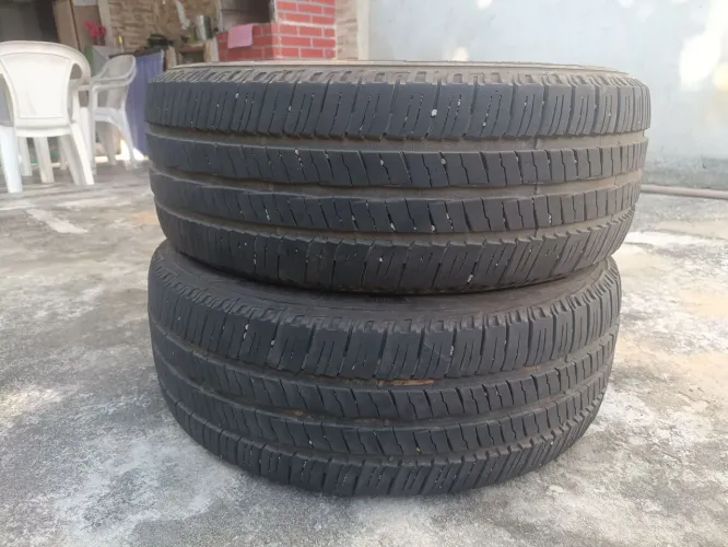 ?Pneu Goodyear Wrangler 225/55 R18 - Ótimo Estado (Seminovo)