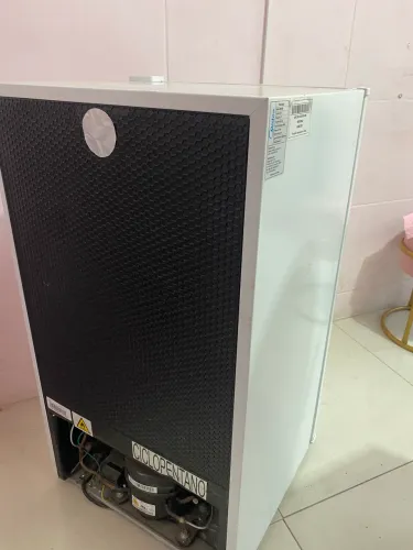 Frigobar midea 93 L