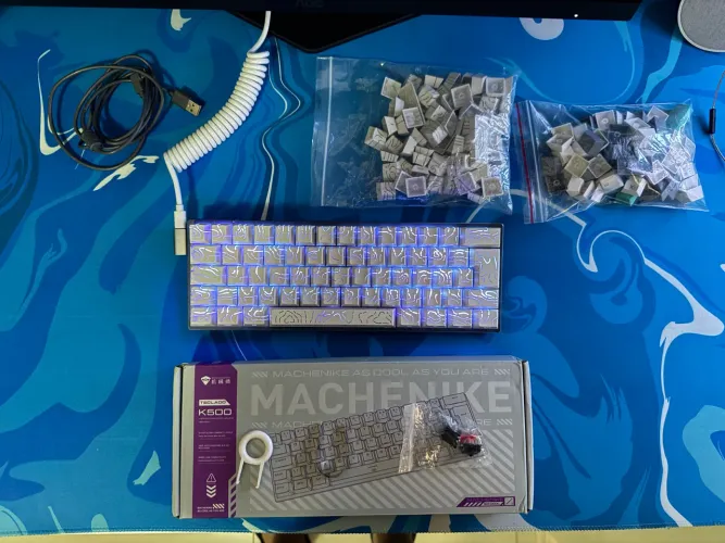 Teclado Mecânico Gamer Machenike K500-B61 Switch Red (ANSI / US)