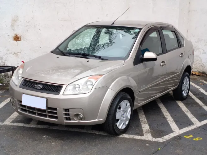 Ford Fiesta Sed. 1.6 8V Flex 4P 2010
