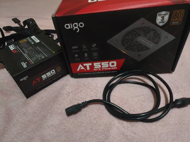 Fonte de poder 550w 