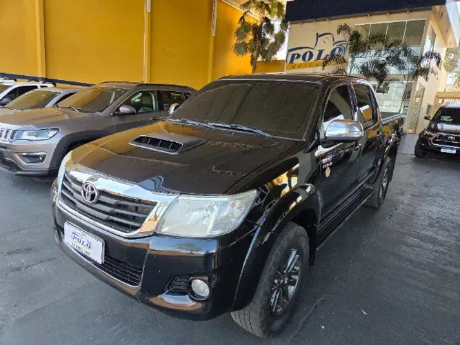 Toyota Hilux CD SRV D4-d 4X4 3.0 TDI Diesel AUT 2012