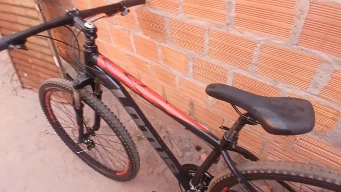 Bicicleta aro 29 600