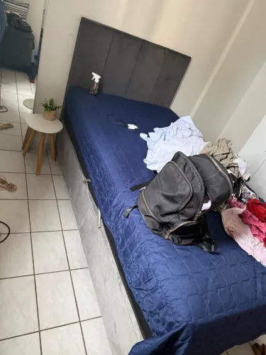 Jogo de cama com cabeceira e box baú e colchão