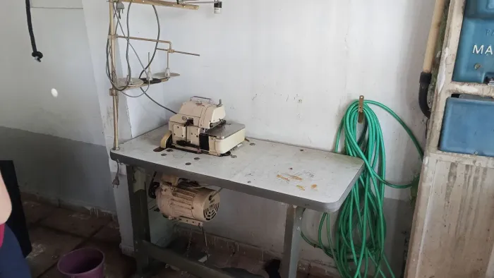 Máquina de costura gemsy industrial 