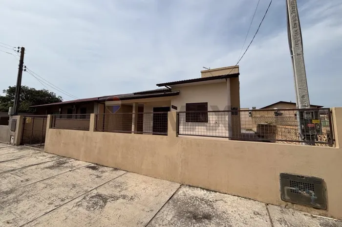 Casa Nova na Tranquila Zona Sul de Balneário Rincão com 2 quartos