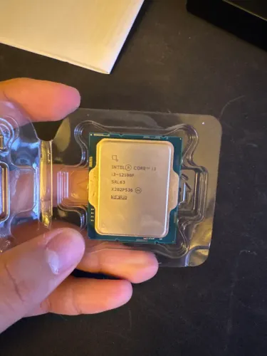 Intel Core i3 12100F