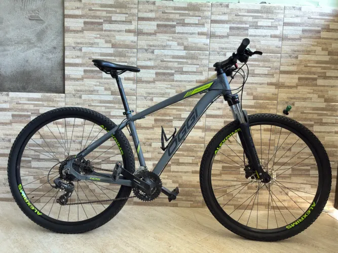 Bicicleta 29 Oggi Hacker Sport