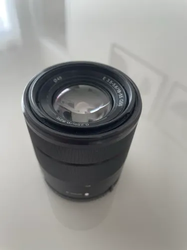 Lente Sony 18-55mm (E-mount F3.5-5.6 OSS)