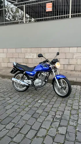 Suzuki EN Yes SE 125 2011 - Impecável | Revisada | Pintura e Pneus Novos!
