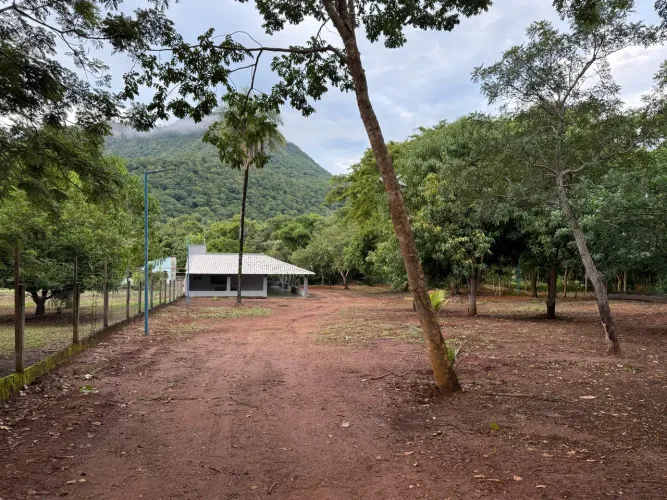 ? CHÁCARA À VENDA - TAQUARUÇU GRANDE