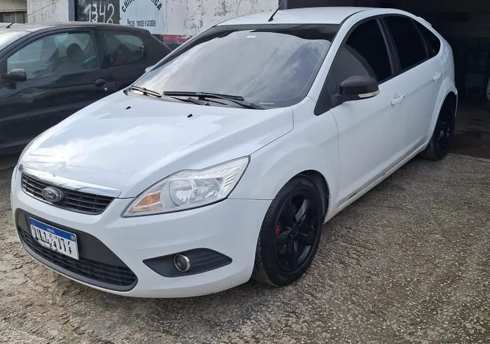 Ford Focus 1.6 S/se/se Plus Flex 8v/16v 5P 2013