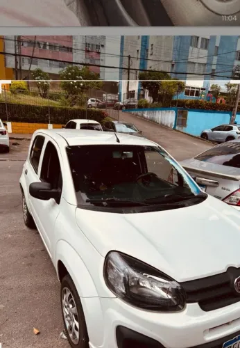 Fiat Uno Attractive 1.0 EVO Fire Flex 8V 5P 2021