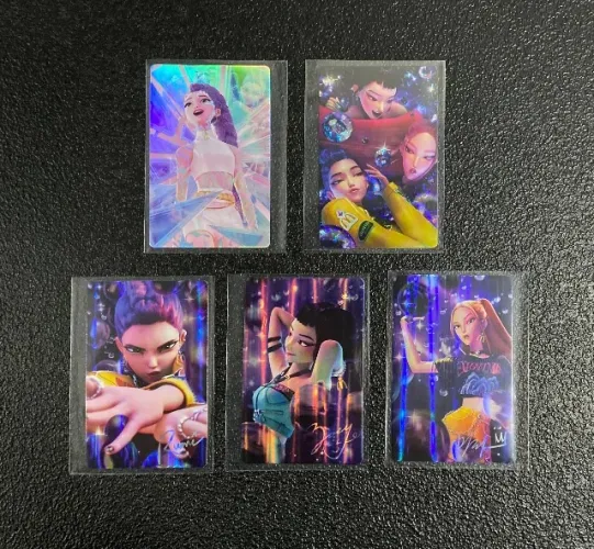 Kit 5 Cartas Rumi, Mira e Zoey - Coleção Guerreiras do K-Pop - Photocards Mc Donald's 2026