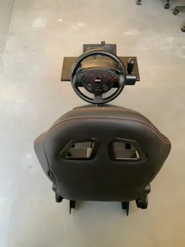 Cockpit Monza com volante e pedal Dazz