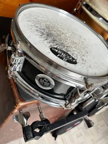 Caixa Pearl M-80 (10"x4") - Side Snare / Caixa Auxiliar para Bateria