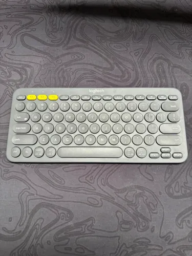 Teclado Logitech K380 Bluetooth - Pouquíssimo uso - Seminovo