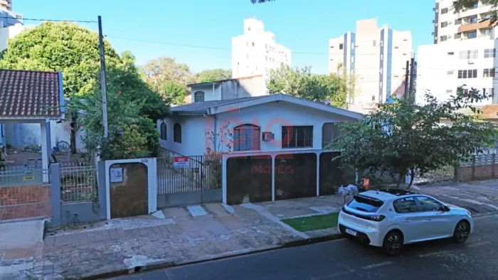 Terreno zona 07 / Uem