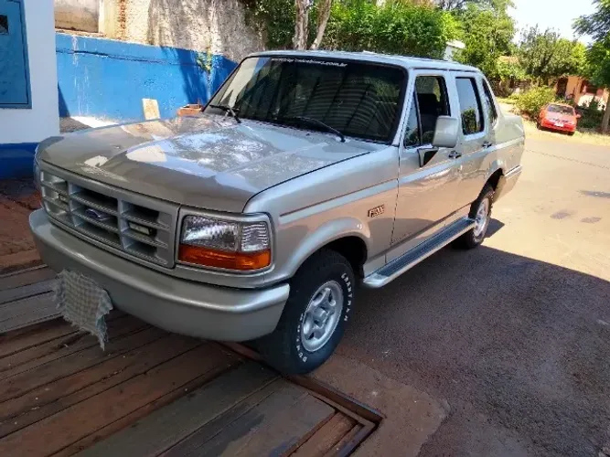 Ford F-1000 XLT Diesel Turbo 1998