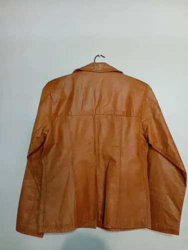 Roupa novas e usadas