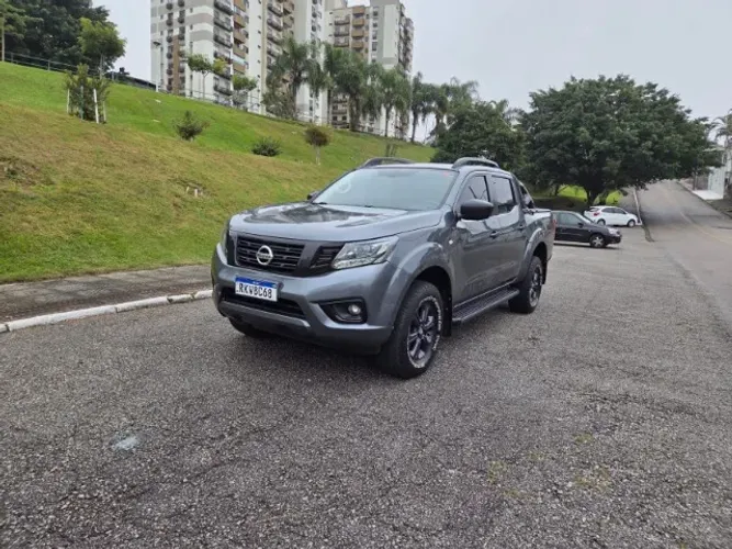 Nissan Frontier Attac.cd 4X4 2.3 Bi-TB Die. AUT 2021