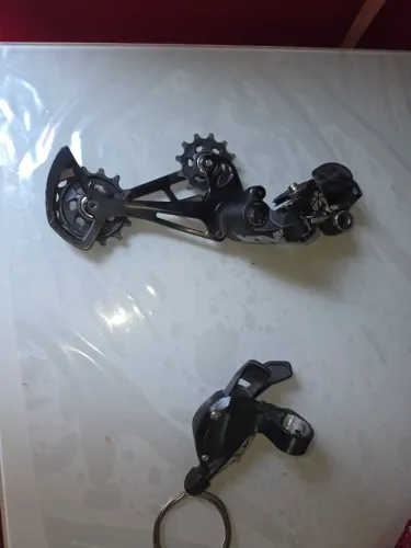 Passador e câmbio SRAM NX 12V