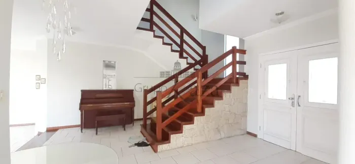 Casa em Condomínio - Residencial Altos da Serra II - 4 Dormitórios - 402m².