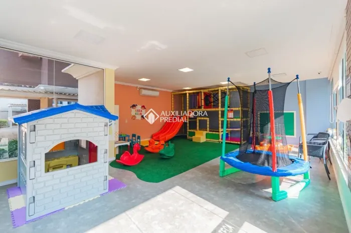 Apartamento 105 m² 3 quartos, 1 vaga no Bairro Petrópolis.