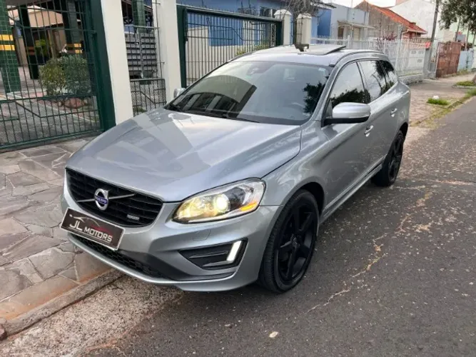Volvo XC 60 T-5 R-design 2.0 FWD 5P 2015