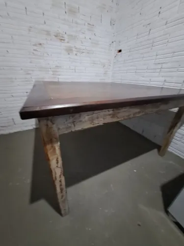 MESA DE JANTAR EM MADEIRA DEMOLIÇÃO