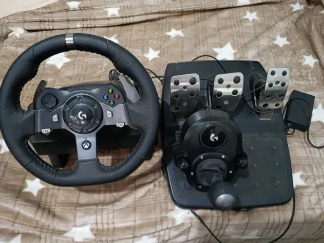 Volante Logitech G920 Driving Force, Pedais e Cambio