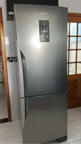 Geladeira Panasonic inox 