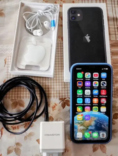iPhone 11