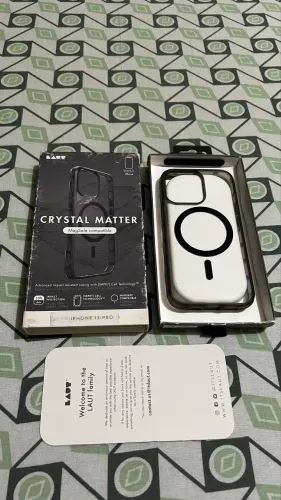 Capa iPhone 13 pro Laut original