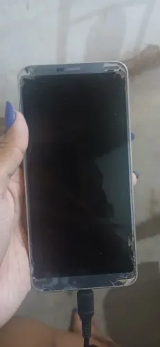 SMARTPHONE LG G6 (PARA CONSERTO OU RETIRADA DE PEÇAS)