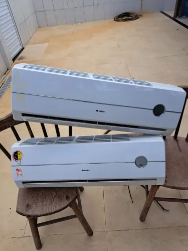 Evaporadora 9btu gree semi-nova