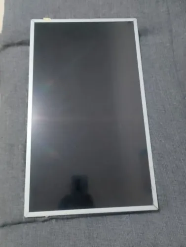 Tela LCD TV/Monitor 22" usada