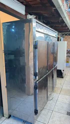 Geladeira Industrial Inox 6 Portas Gelopar 