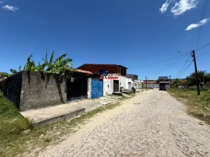 Terreno para venda tem 137m2 no Bairro Canindezinho - Fortaleza - CE
