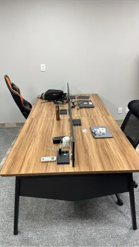 Mesa de escritório 4 posições