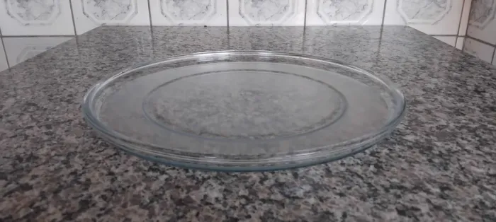 Prato de bolo de vidro
