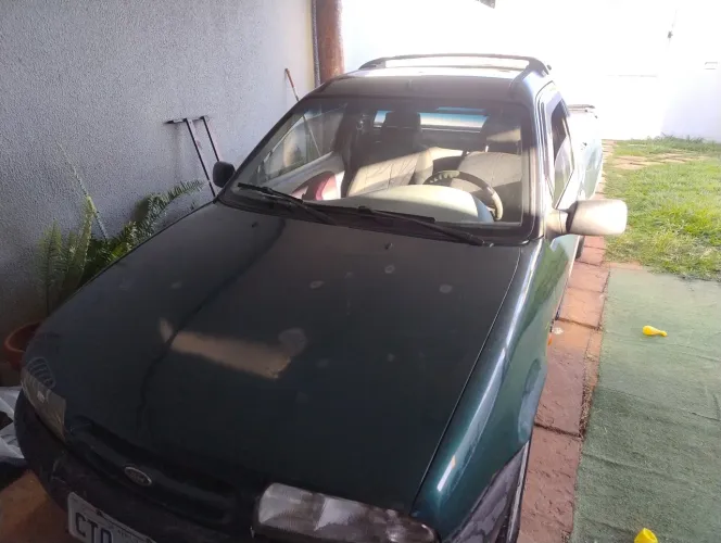 Ford Courier 1.3i/furgão 1998