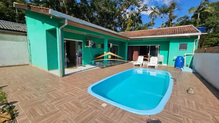 Aconchegante residência em Morretes
