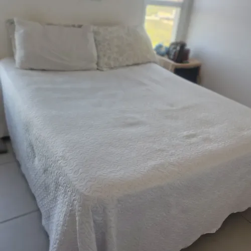 Cama Queen de mola